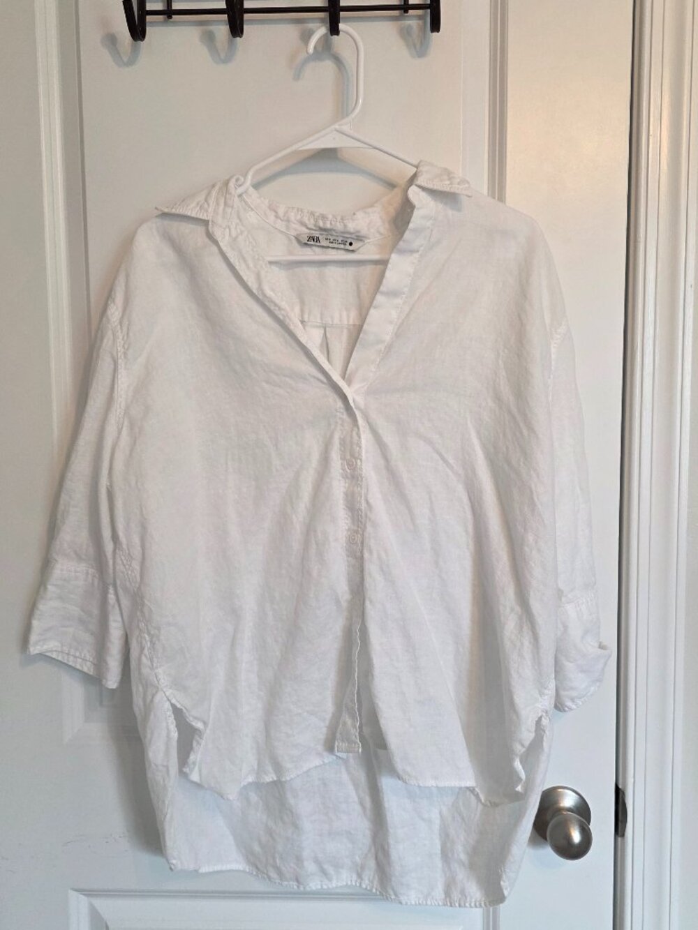 Zara White Oversized Button Down Shirt - Medium